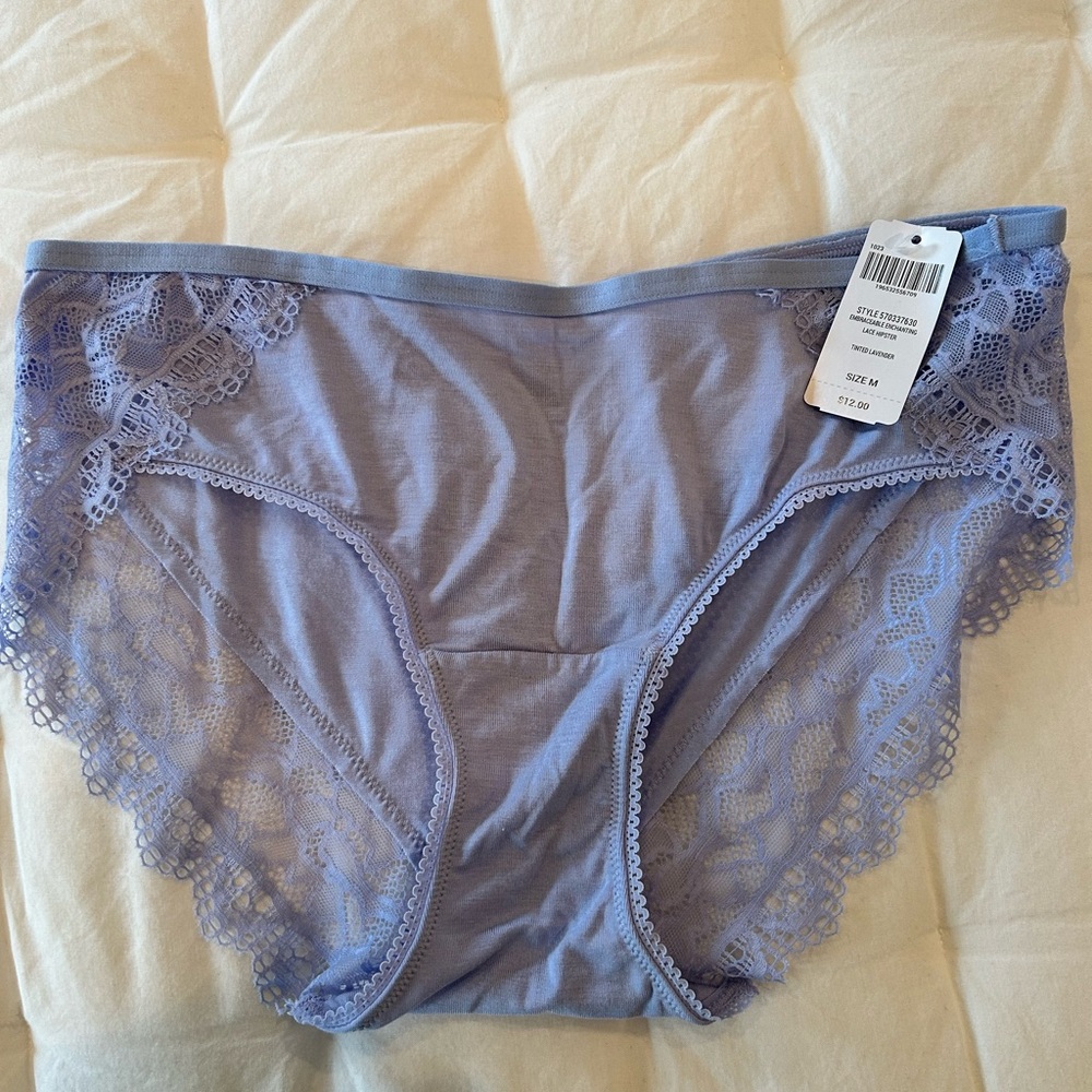 Soma Embraceable Hipster Panty Size M